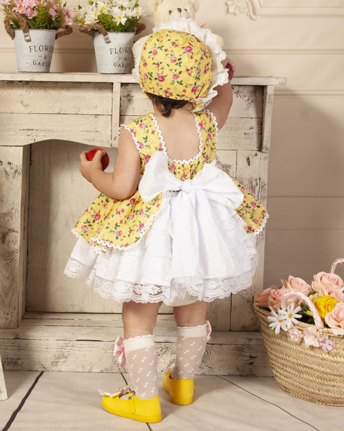 SONATA PREORDER (4-6wk turnaround) - Yellow floral puffball VE23-06