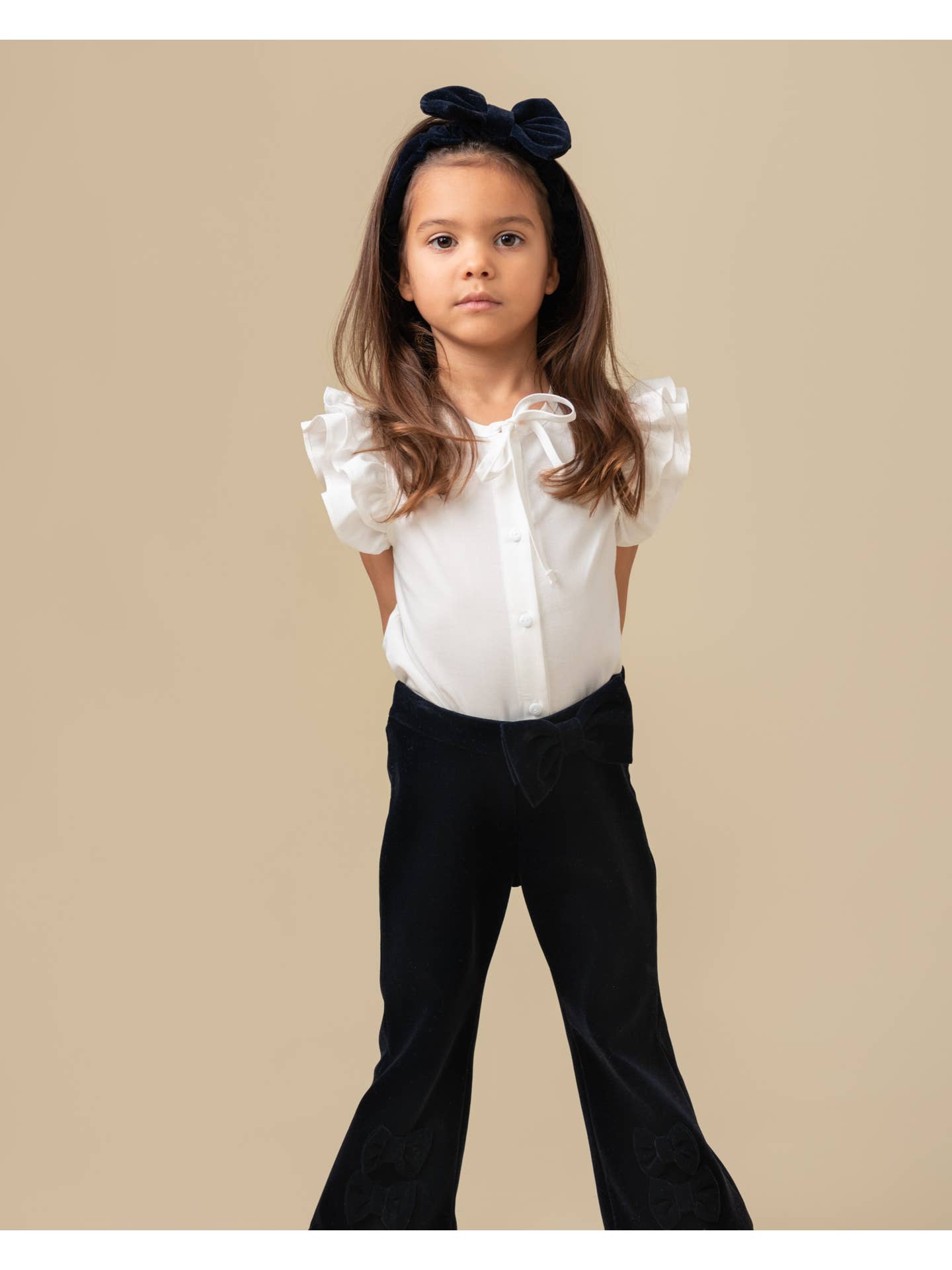 Caramelo Navy Flared Velour Trouser Set with Headband
- (ON ORDER 10 DAY DELIVERY)