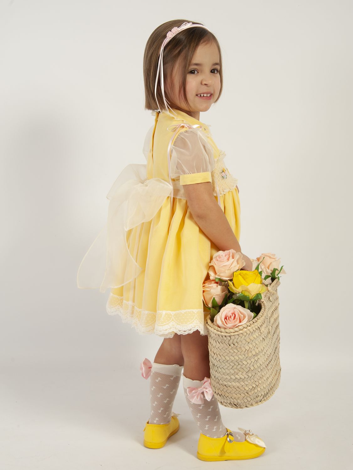 SONATA PREORDER (4-6wk turnaround) - Yellow Easter basket smock VE24-14
