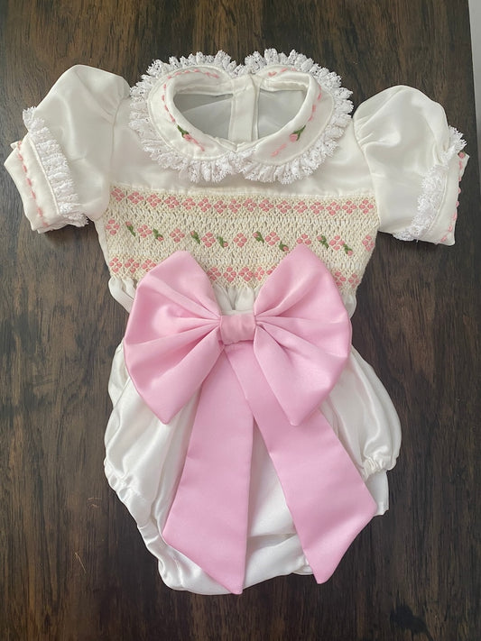 Smocked frill flower bow set - HANDMADE IN USA 6-8WK TURNAROUND