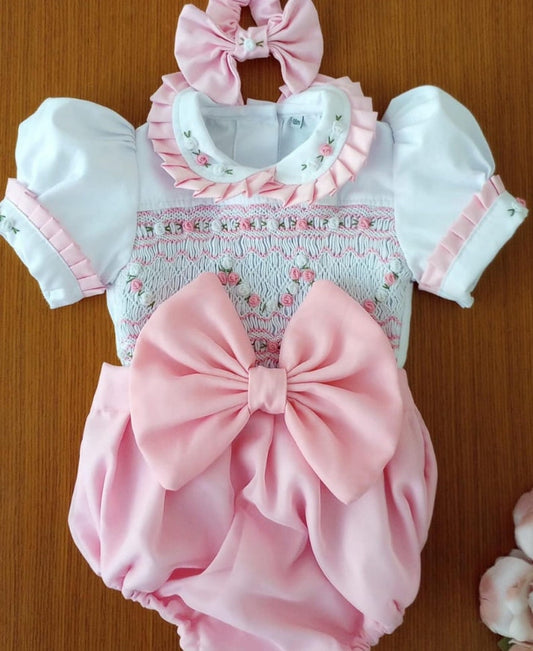 Smocked classic bow set - HANDMADE IN USA 6-8WK TURNAROUND