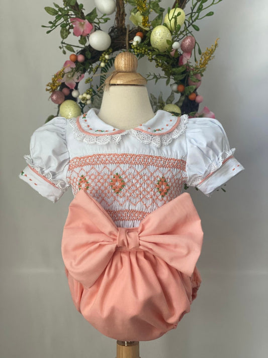 Smocked classic bow set - HANDMADE IN USA 6-8WK TURNAROUND