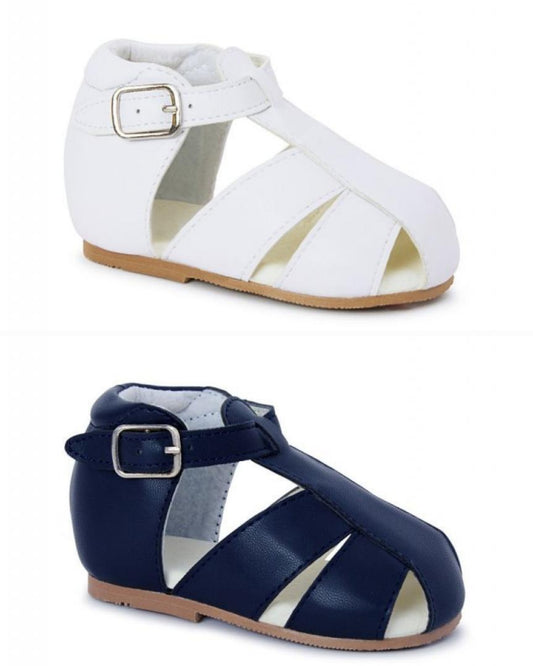 Sevva matte sandals