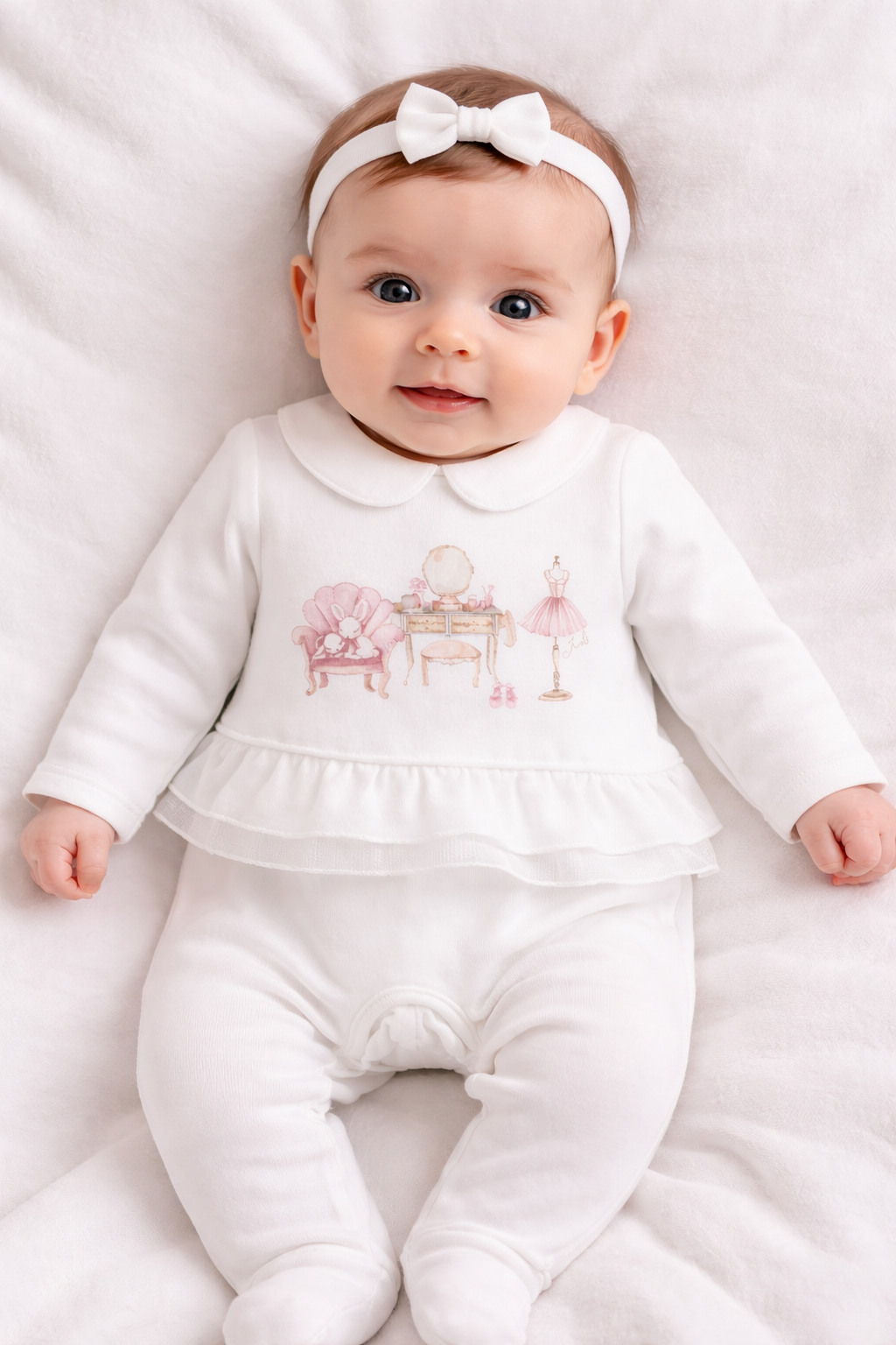 Jamiks vanity bunny sleepsuit
