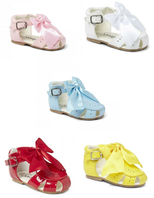 Sevva bow sandals